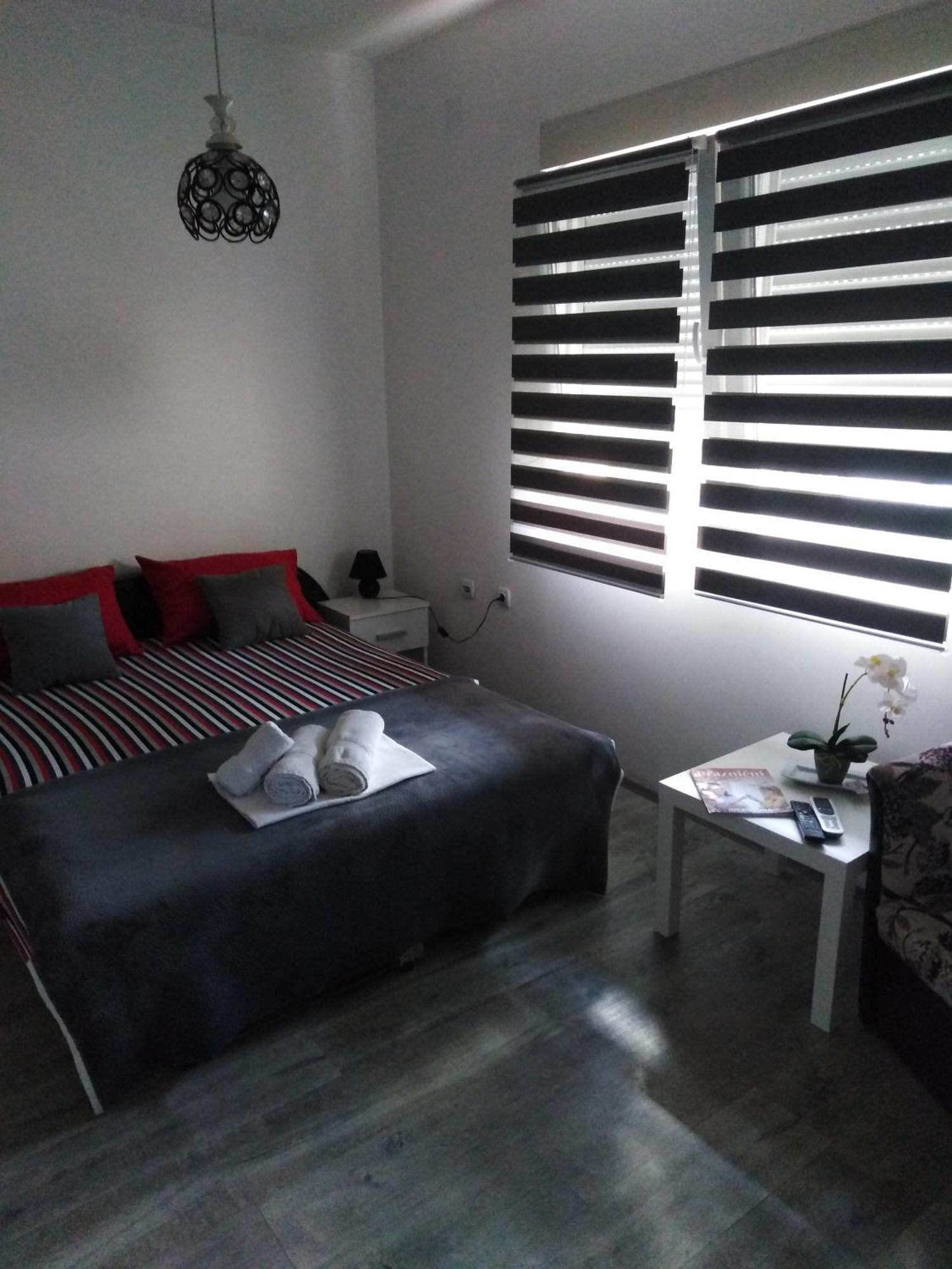 Happy Star Apartment นิส ภายนอก รูปภาพ
