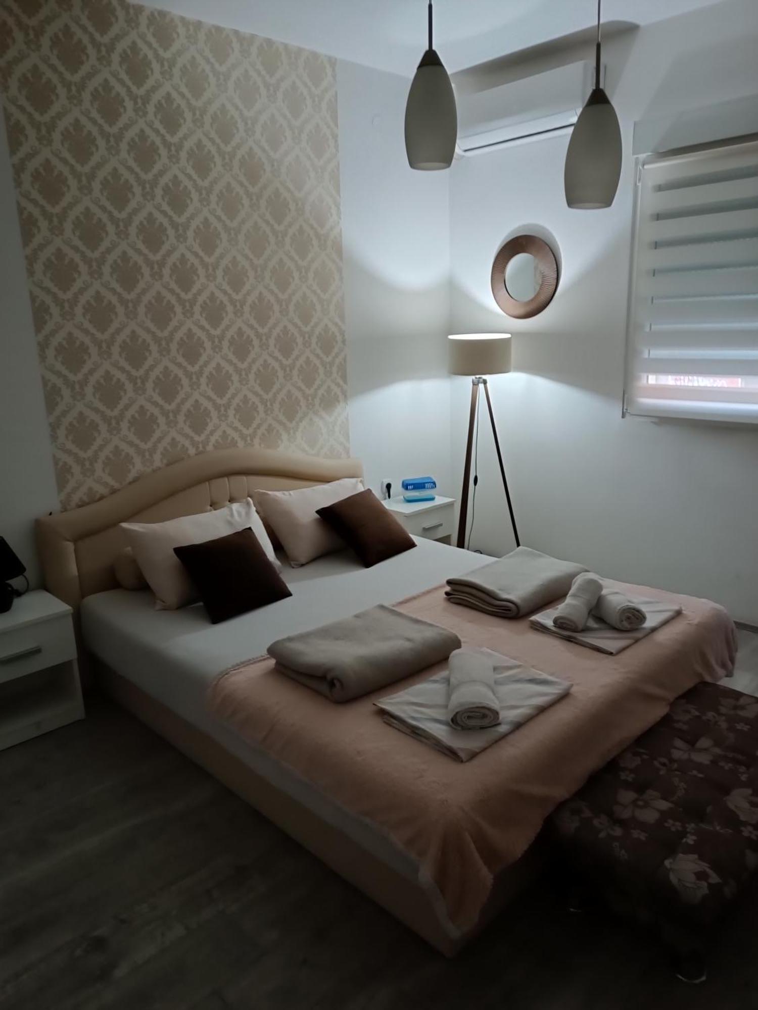 Happy Star Apartment นิส ภายนอก รูปภาพ