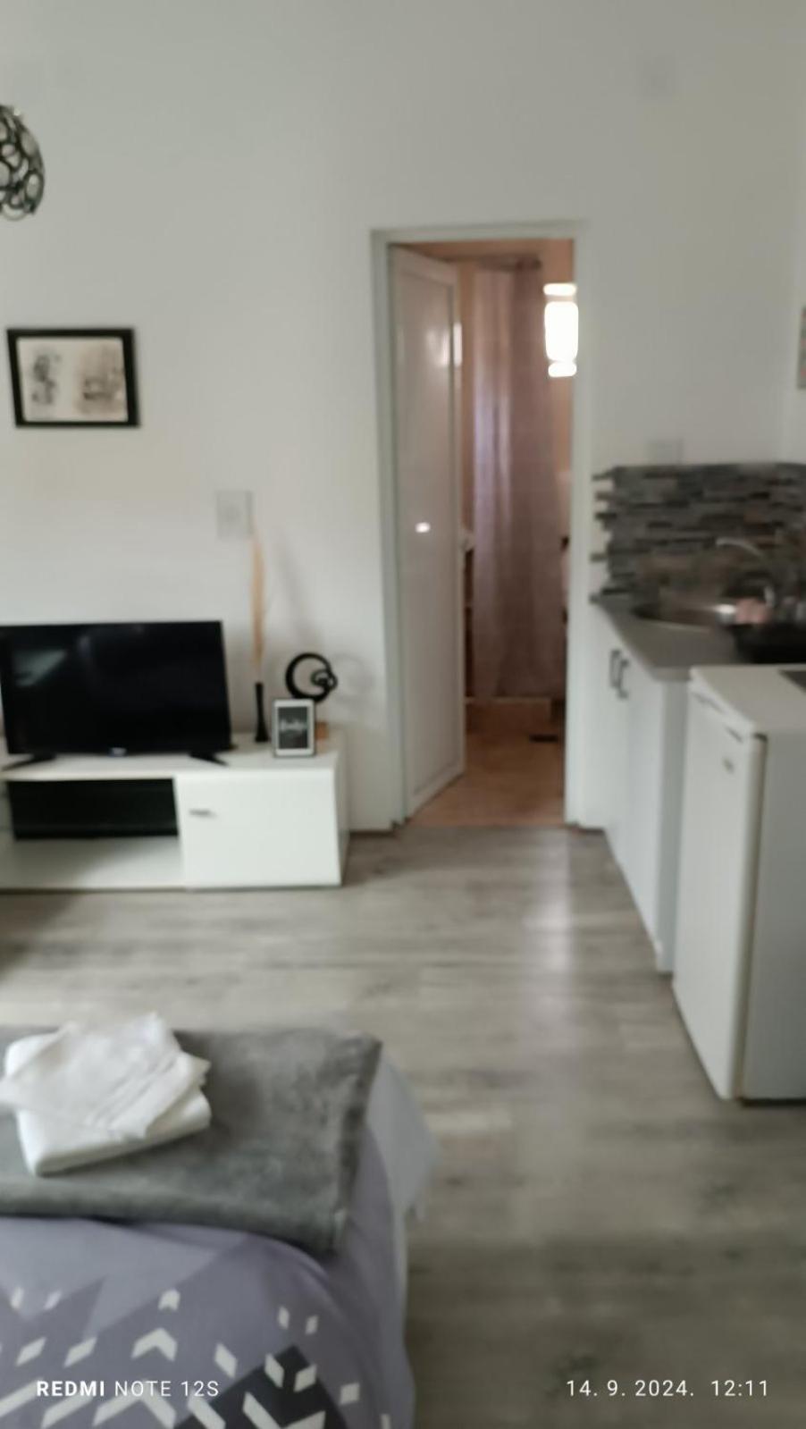 Happy Star Apartment นิส ภายนอก รูปภาพ