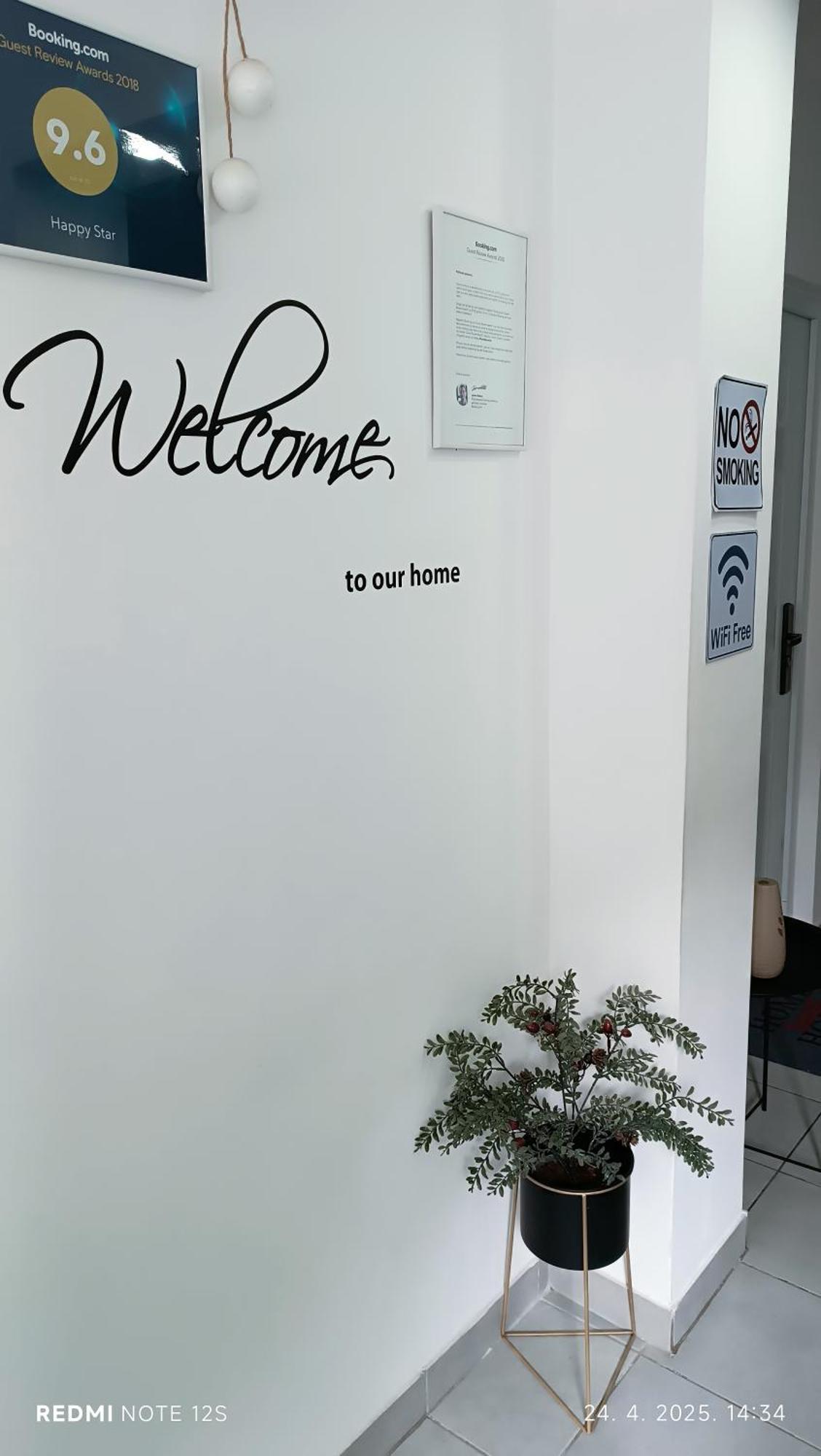 Happy Star Apartment นิส ภายนอก รูปภาพ