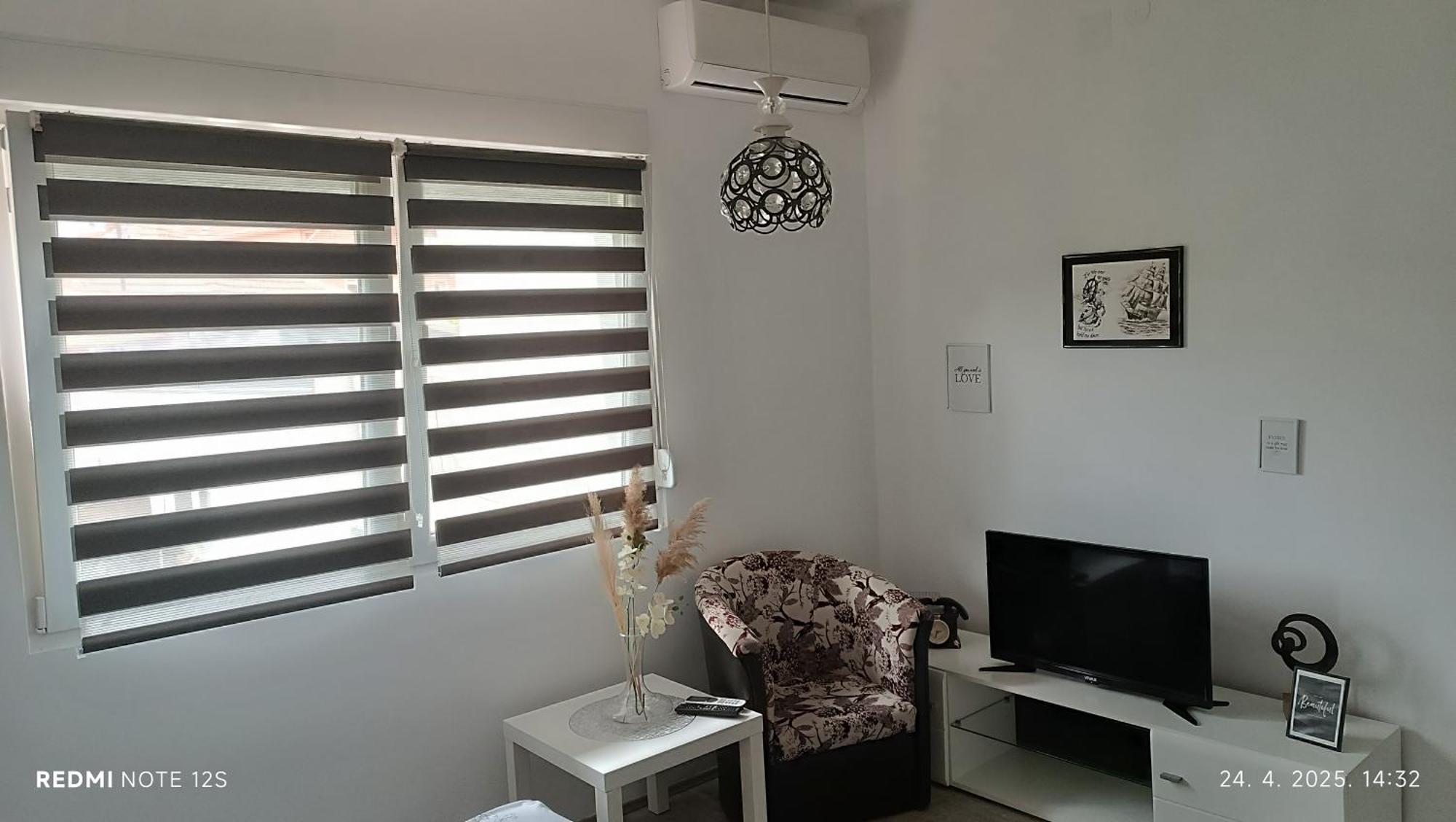 Happy Star Apartment นิส ภายนอก รูปภาพ