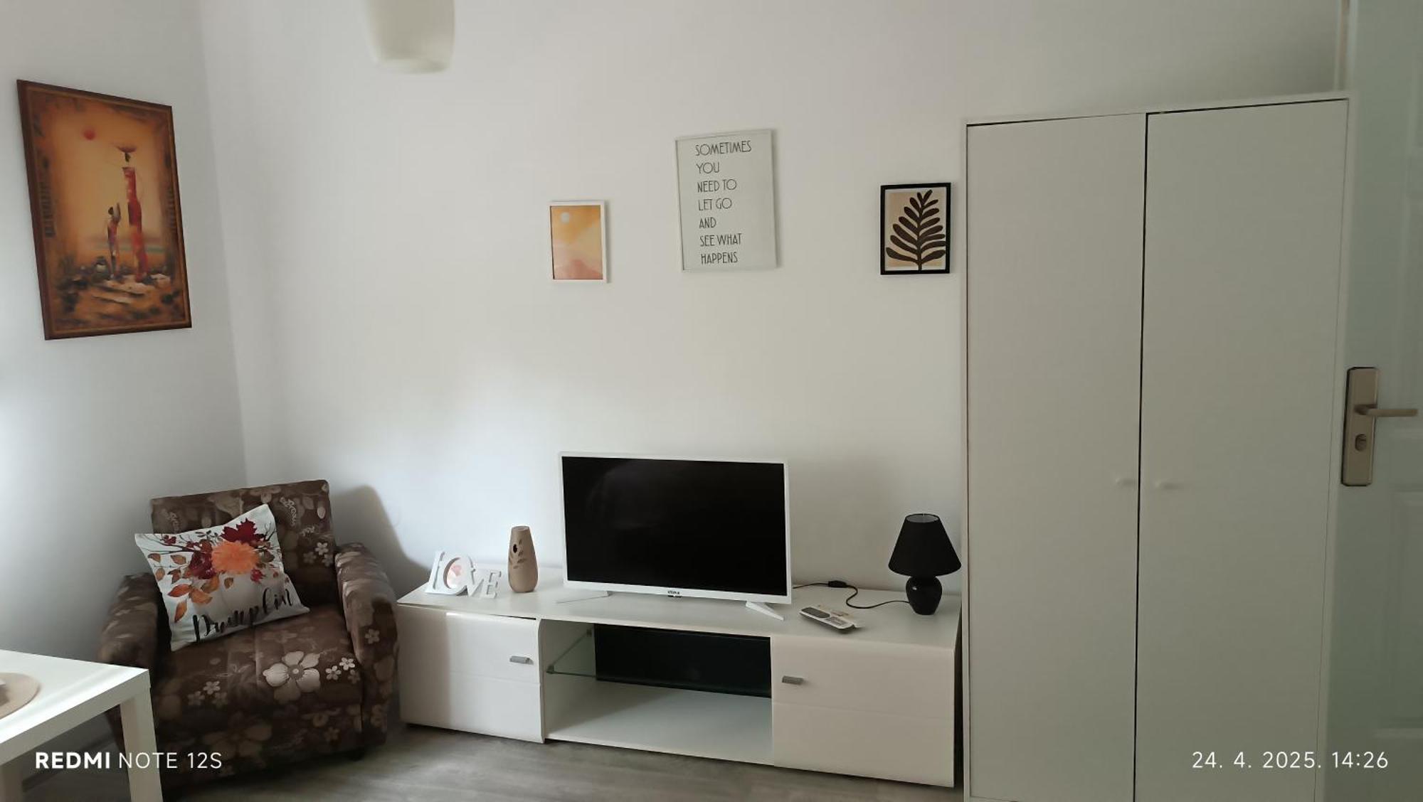 Happy Star Apartment นิส ภายนอก รูปภาพ