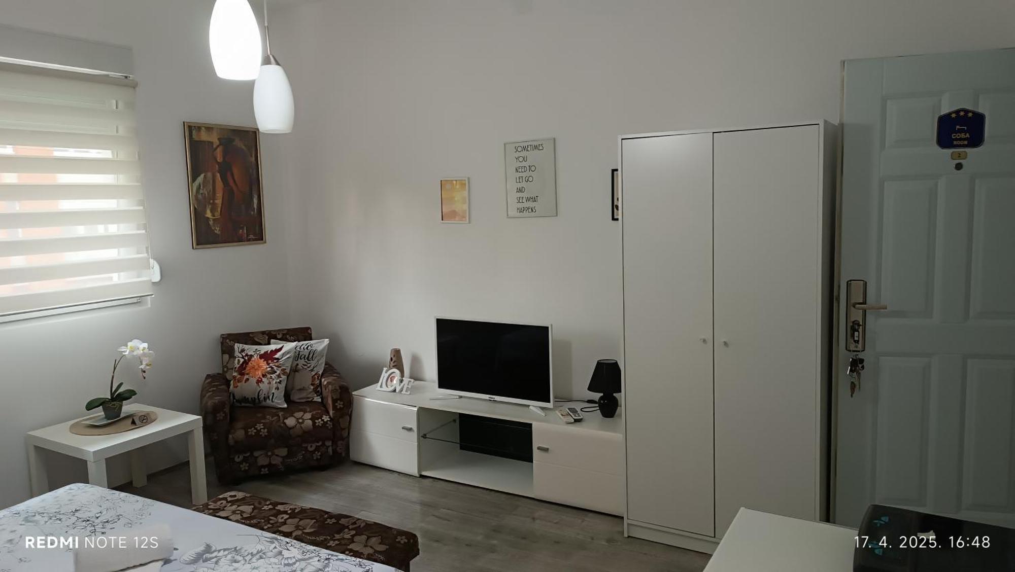Happy Star Apartment นิส ภายนอก รูปภาพ